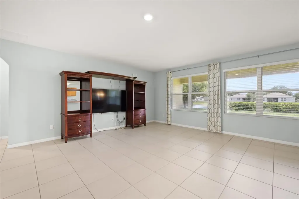 3849 Broadlands Lane Orlando FL 32824
