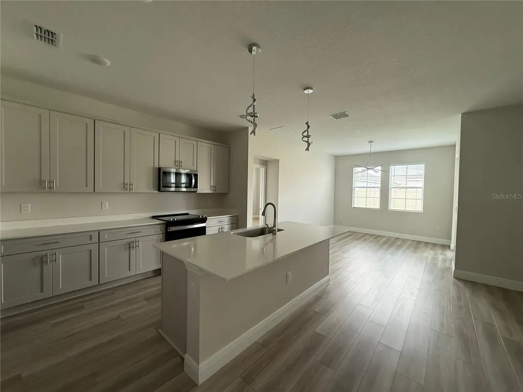 10225 Fieldstone Myrtle Way San Antonio FL 33576
