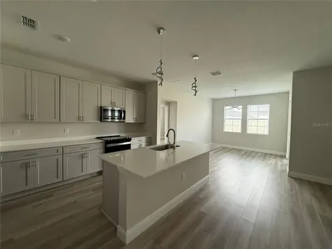 10225 Fieldstone Myrtle Way San Antonio FL 33576