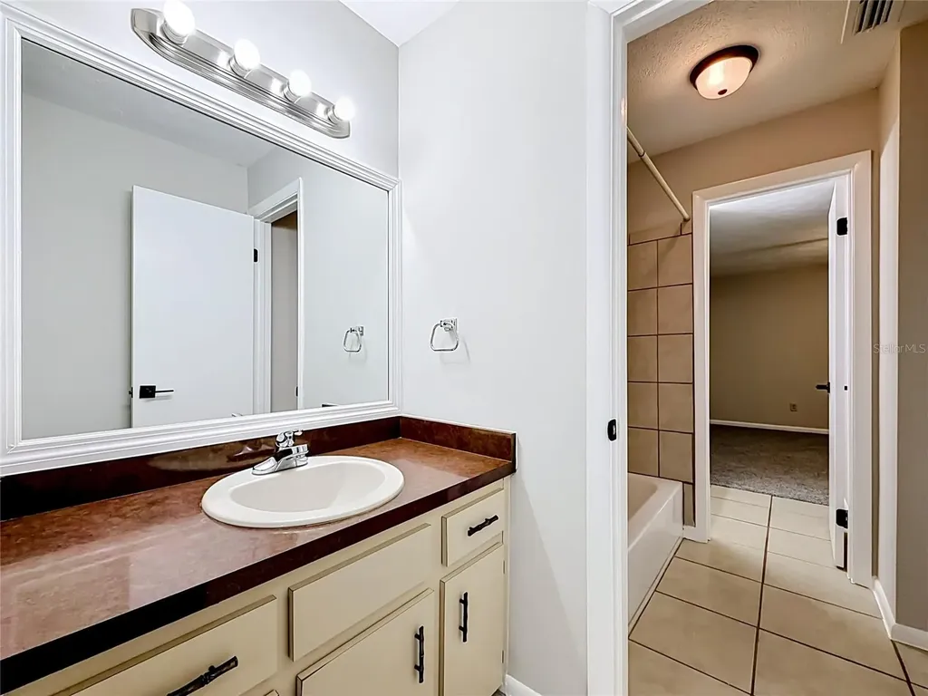 2113 NE 38th Avenue Ocala FL 34479