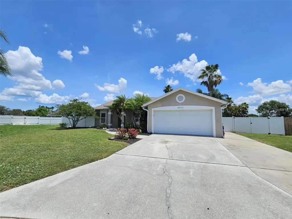 6210 62nd Terrace E Palmetto FL 34221
