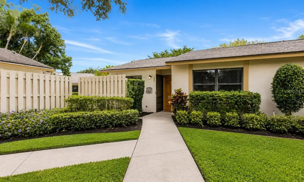 2903 62nd Street W Bradenton FL 34209