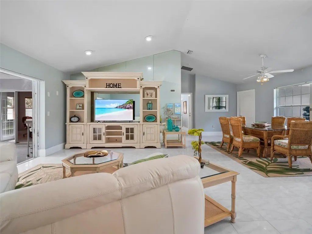 4220 N Ocean Shore Boulevard Palm Coast FL 32137