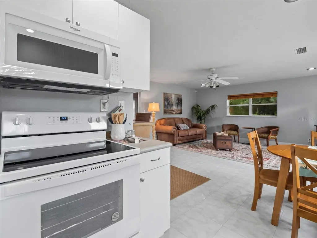 4220 N Ocean Shore Boulevard Palm Coast FL 32137