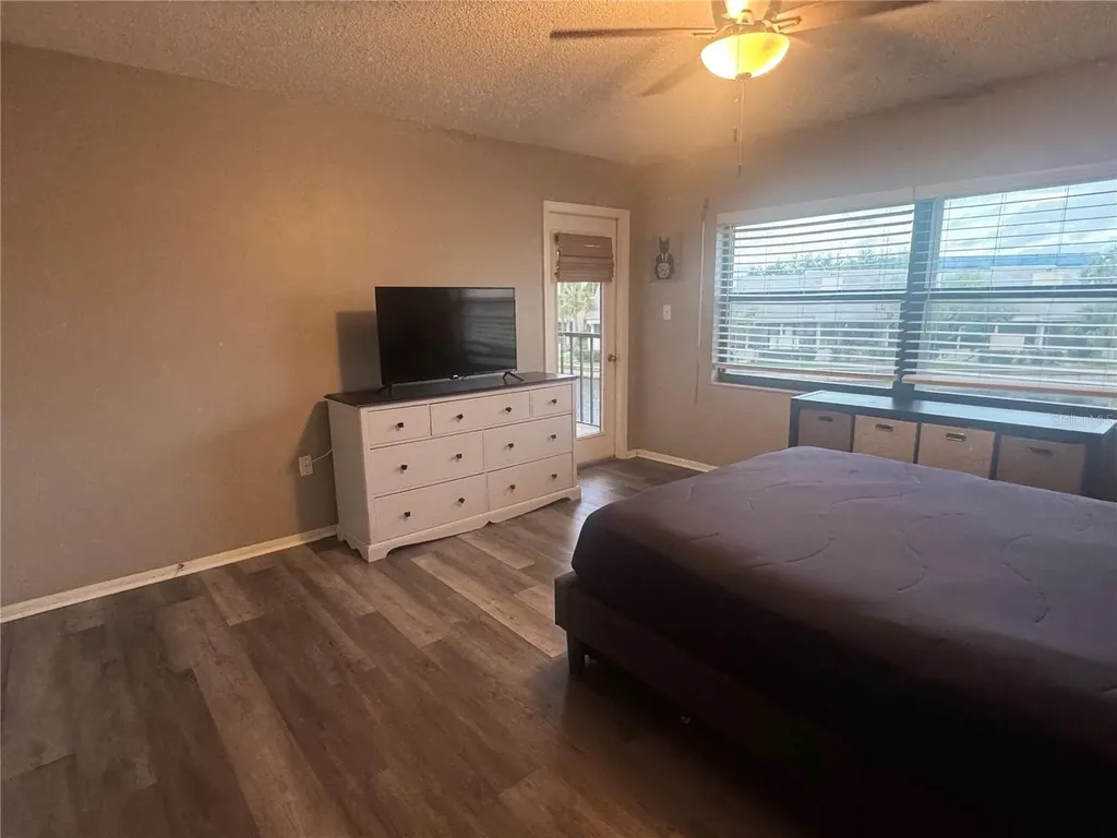 1324 Pasadena Avenue S South Pasadena FL 33707