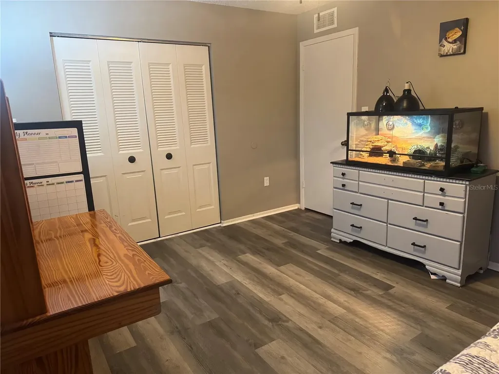 1324 Pasadena Avenue S South Pasadena FL 33707