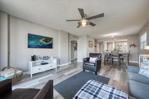1324 Pasadena Avenue S South Pasadena FL 33707