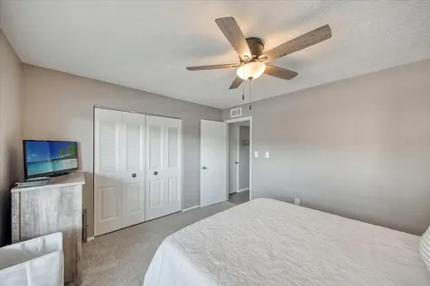 1324 Pasadena Avenue S South Pasadena FL 33707