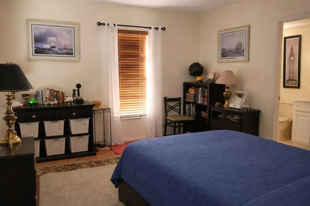 255 Capri Circle N Treasure Island FL 33706