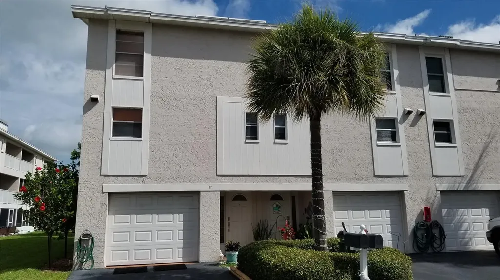 255 Capri Circle N Treasure Island FL 33706