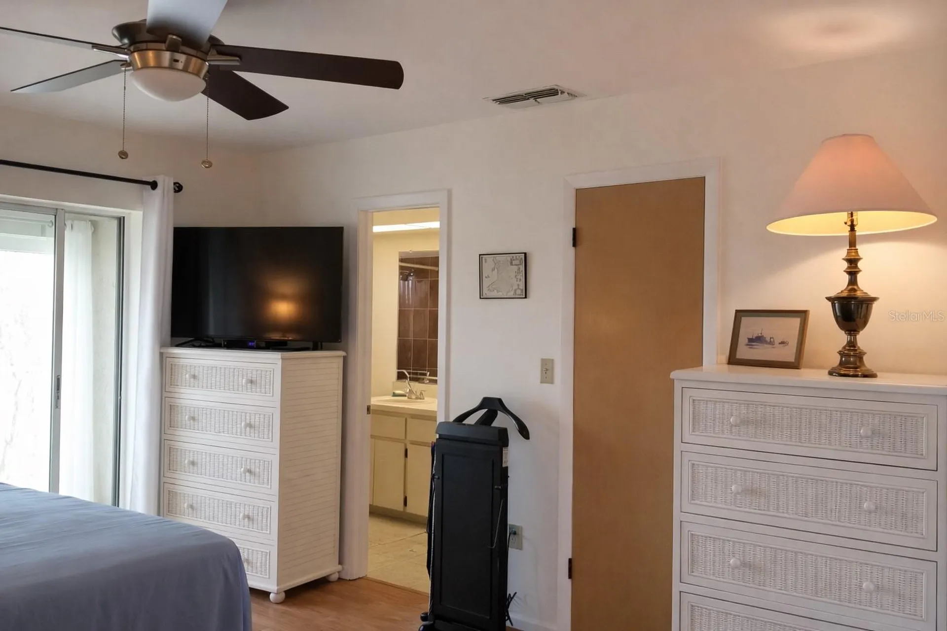 255 Capri Circle N Treasure Island FL 33706