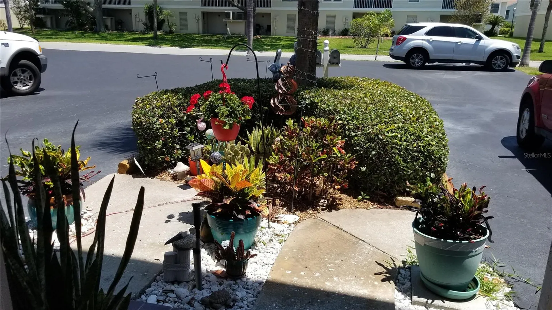 255 Capri Circle N Treasure Island FL 33706