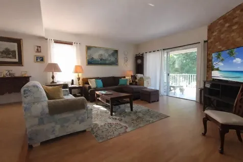 255 Capri Circle N Treasure Island FL 33706