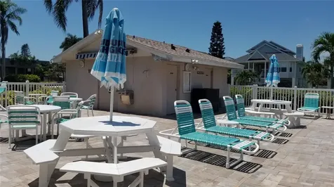 255 Capri Circle N Treasure Island FL 33706