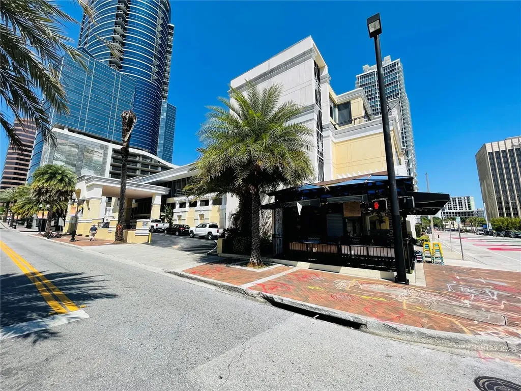 151 E Washington Street Orlando FL 32801
