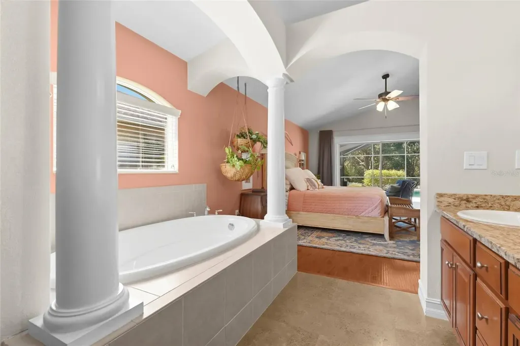 4820 Boston Common Glen Bradenton FL 34211