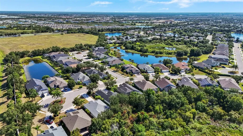 4820 Boston Common Glen Bradenton FL 34211