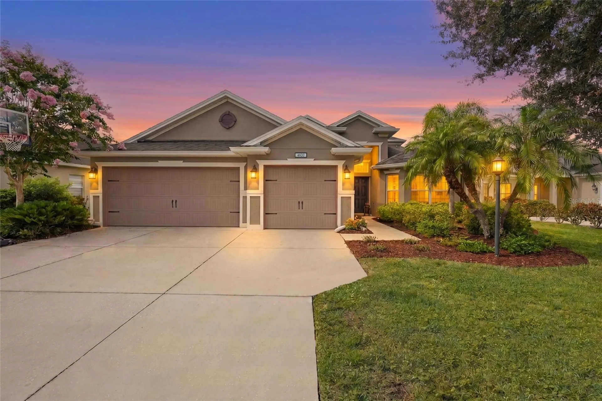 4820 Boston Common Glen Bradenton FL 34211