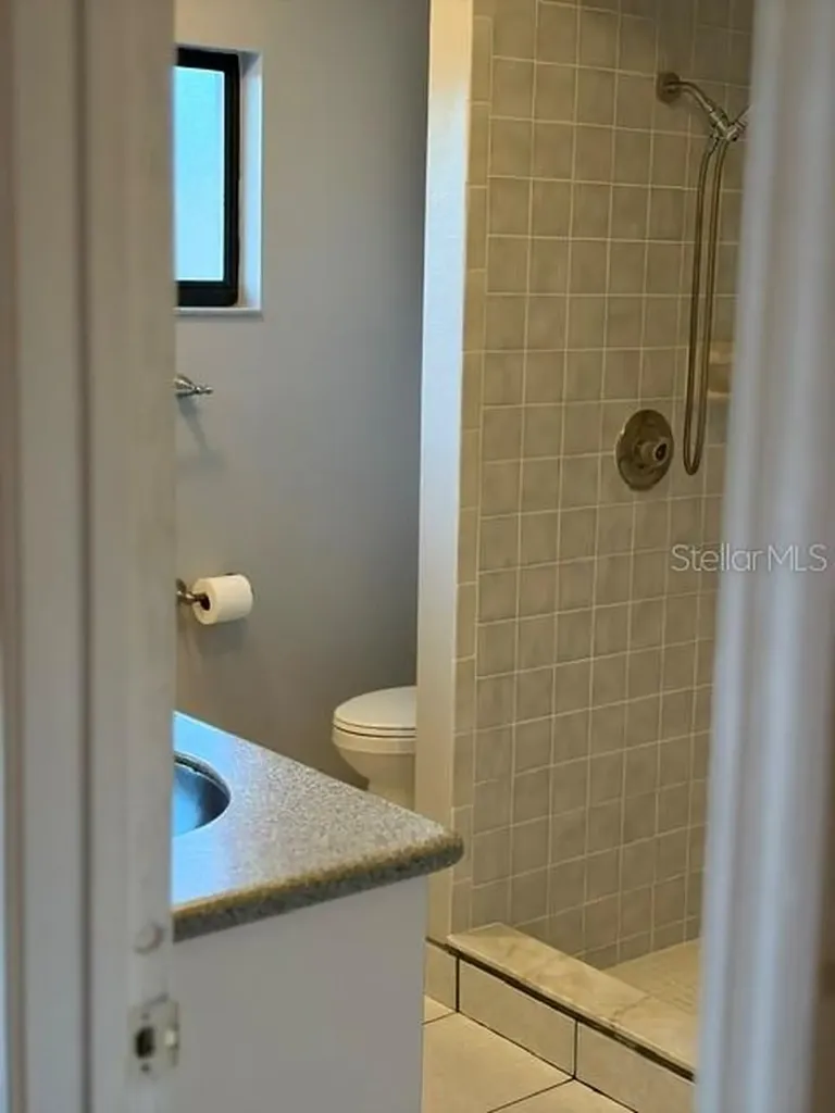 1922 Dockside Drive Valrico FL 33594