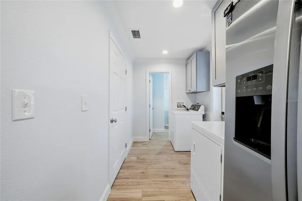 103 6th Street NW Ruskin FL 33570