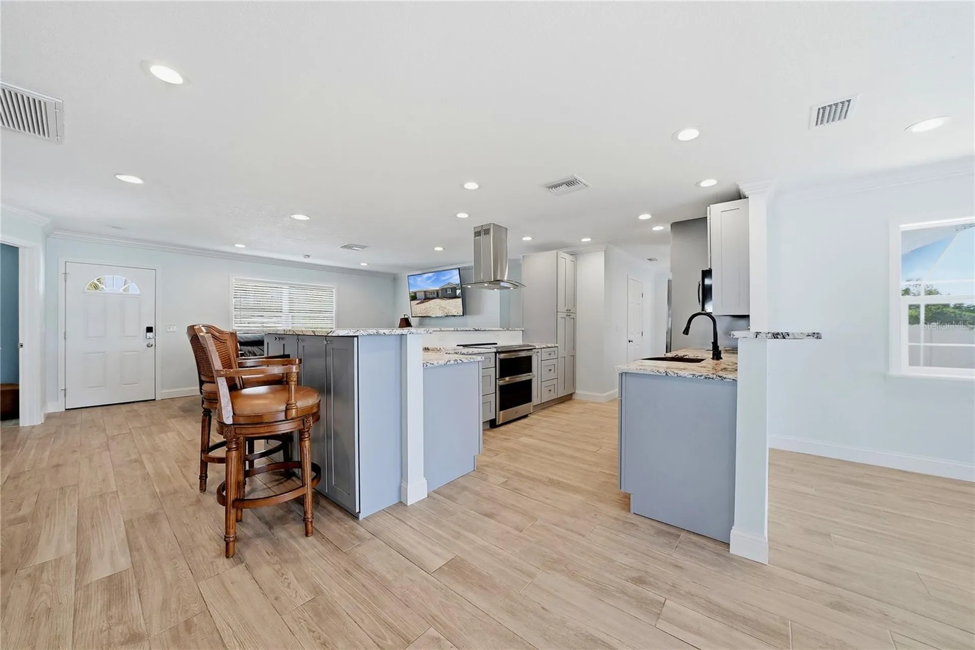 103 6th Street NW Ruskin FL 33570