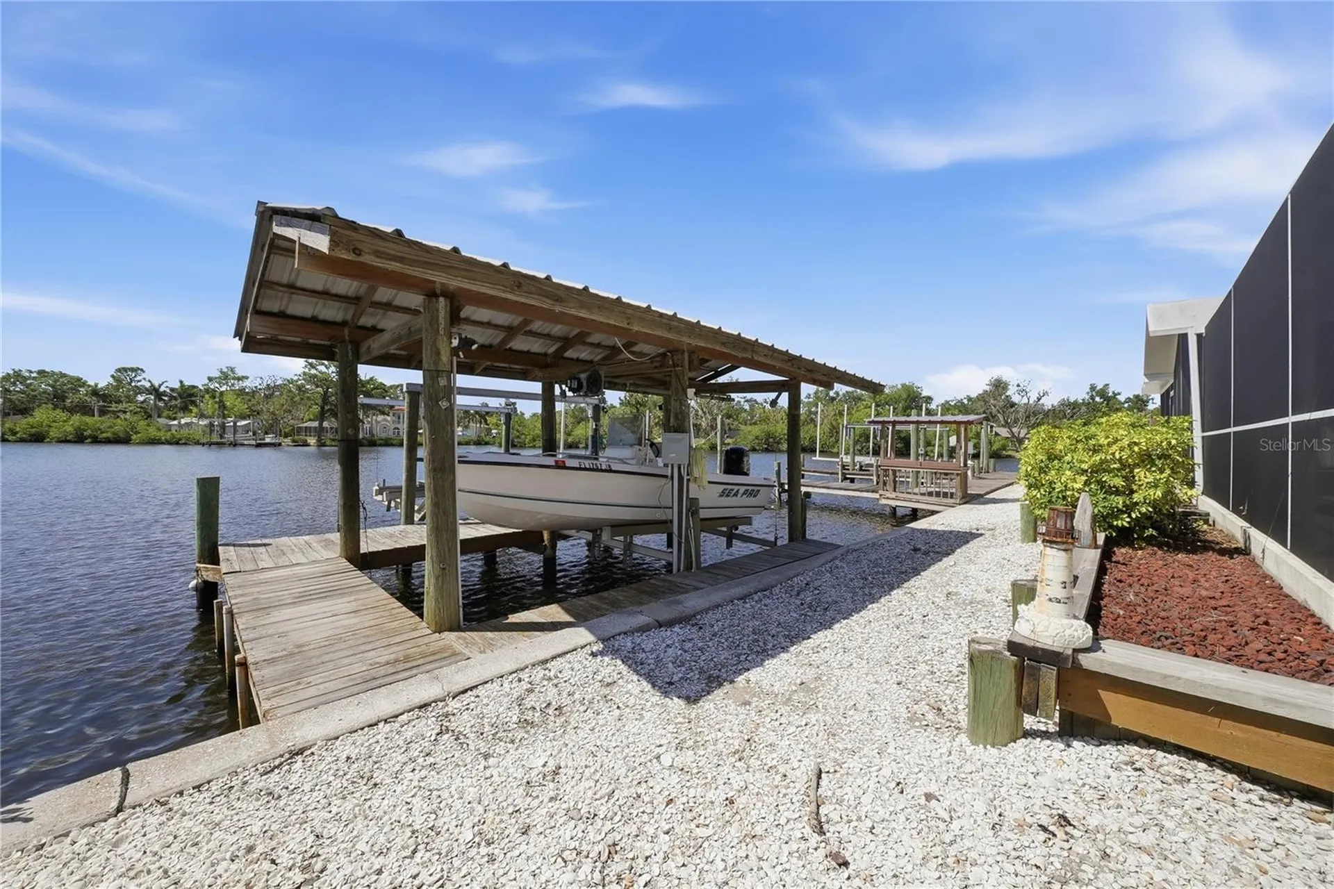 103 6th Street NW Ruskin FL 33570