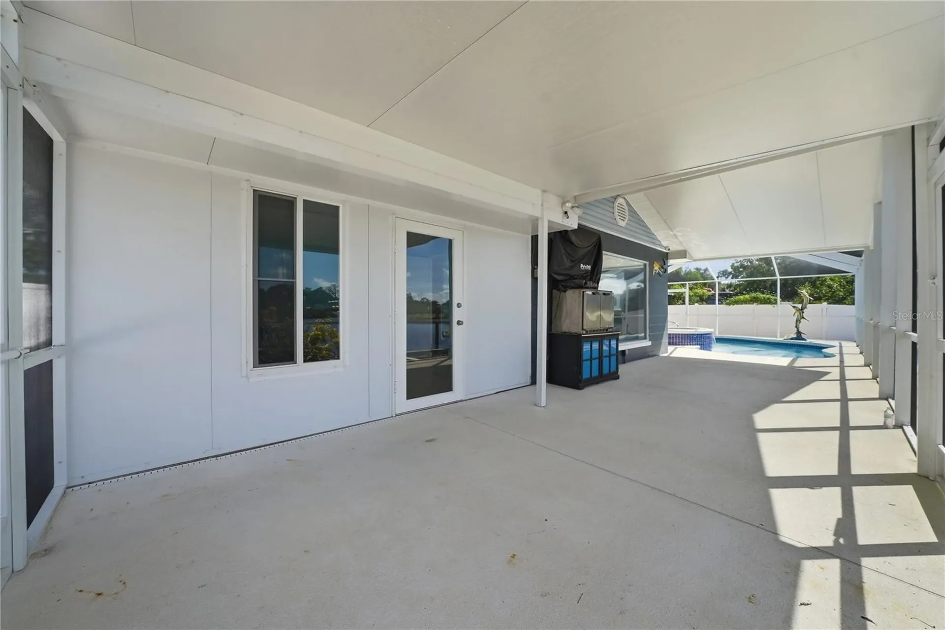 103 6th Street NW Ruskin FL 33570