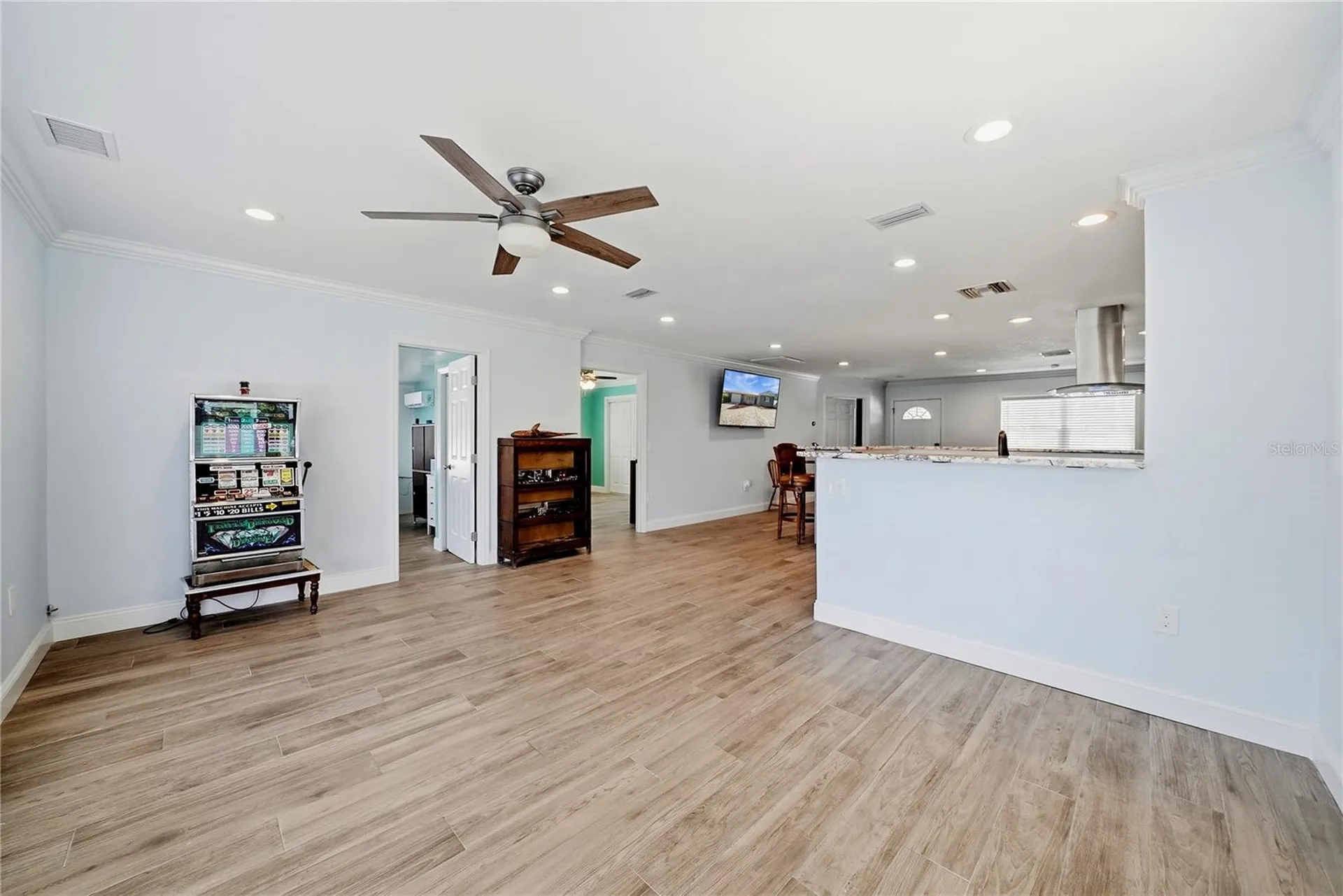 103 6th Street NW Ruskin FL 33570
