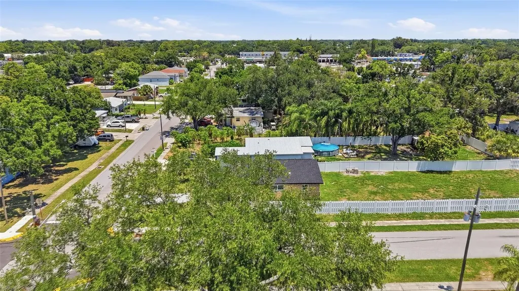 7101 62 Way N Pinellas Park FL 33781