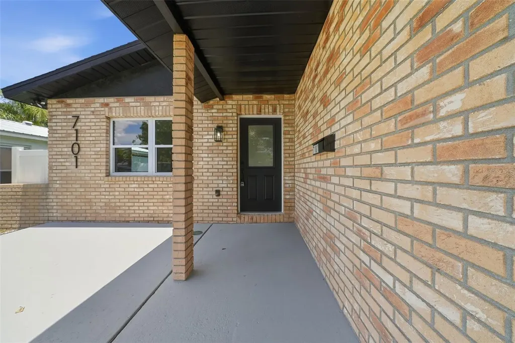 7101 62 Way N Pinellas Park FL 33781