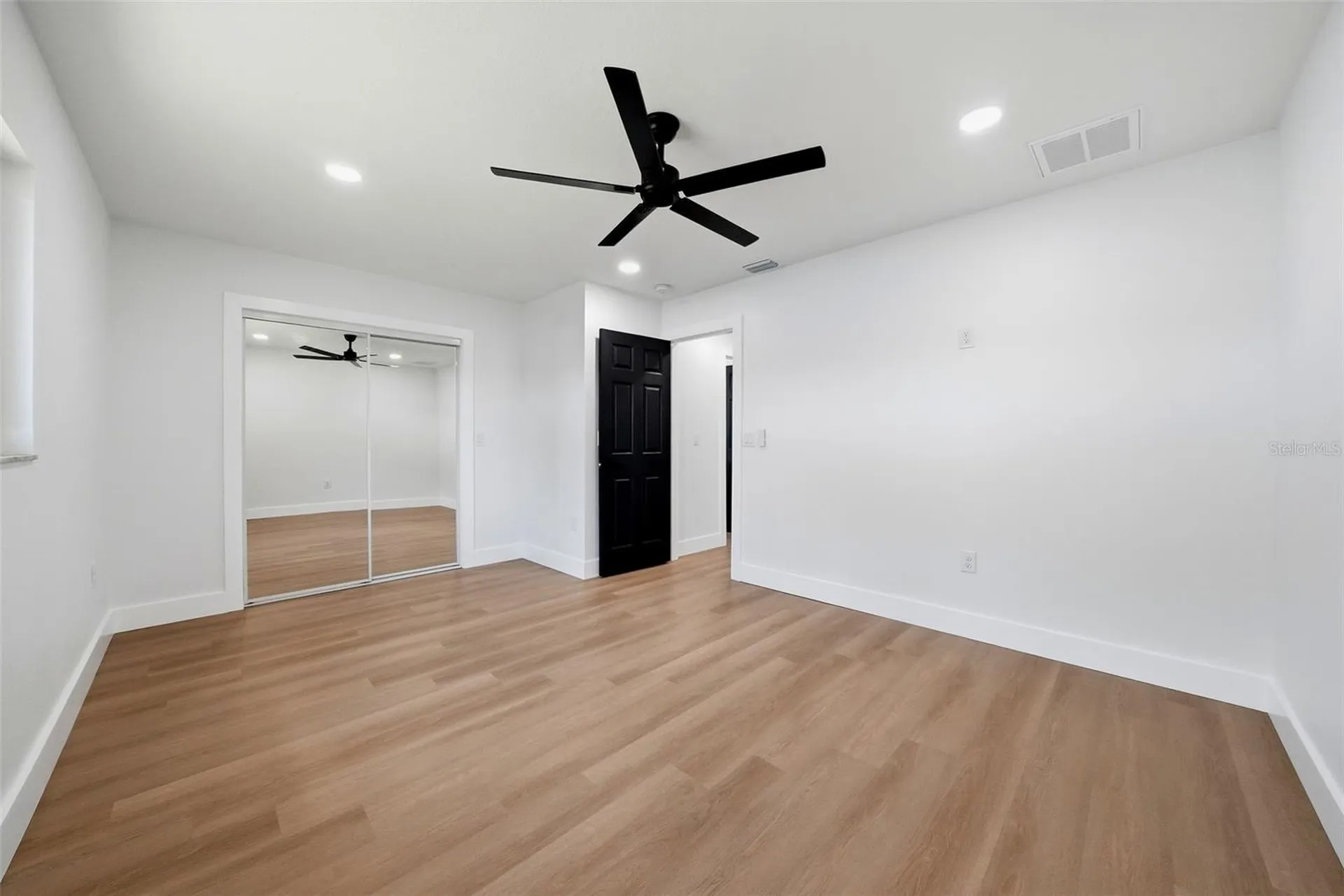 7101 62 Way N Pinellas Park FL 33781