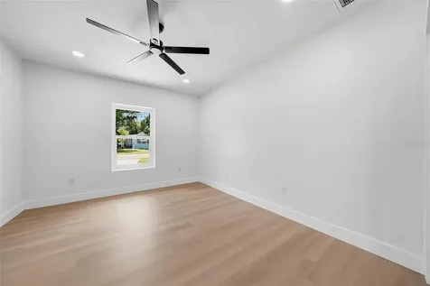 7101 62 Way N Pinellas Park FL 33781