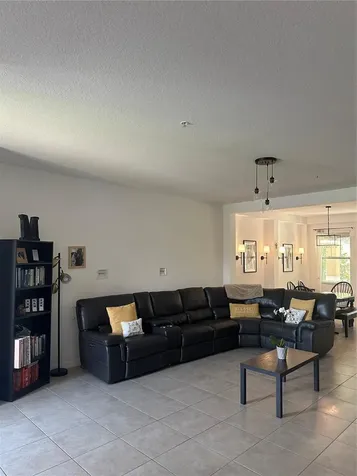 10056 Hartford Maroon Road Orlando FL 32827