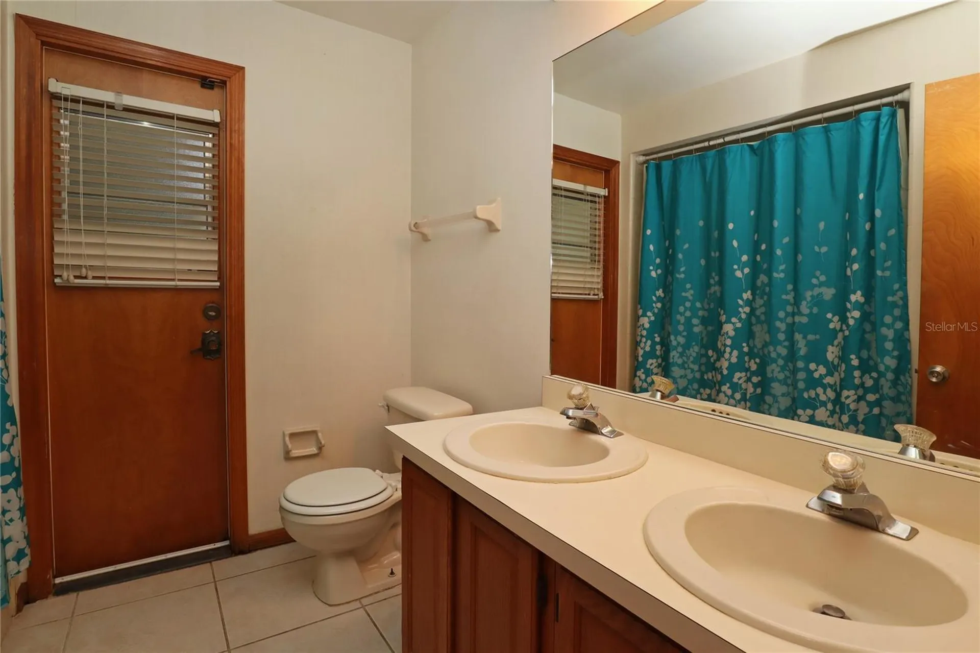 5722 Bay Side Drive Orlando FL 32819
