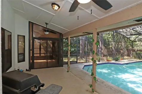 5722 Bay Side Drive Orlando FL 32819