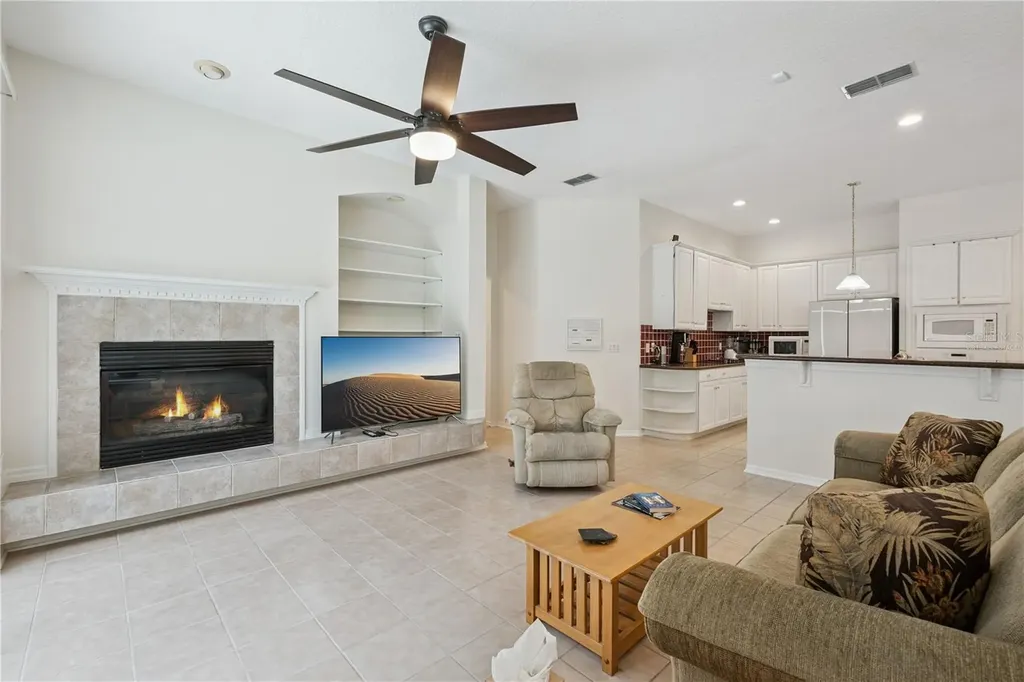 10027 Crystalline Court Orlando FL 32836