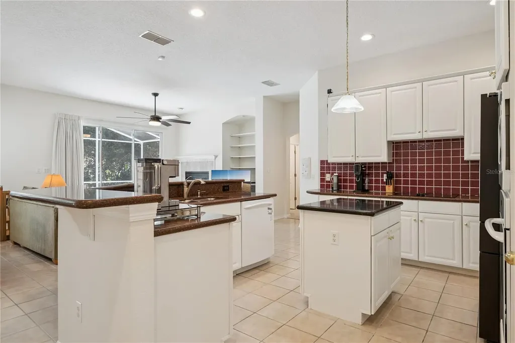 10027 Crystalline Court Orlando FL 32836