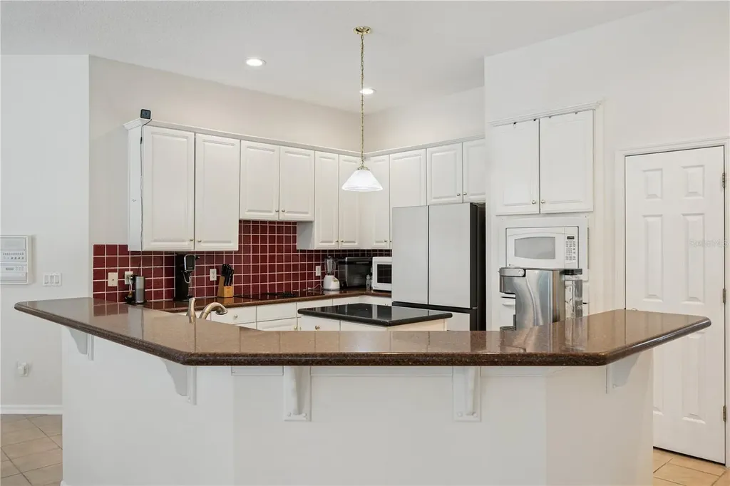 10027 Crystalline Court Orlando FL 32836