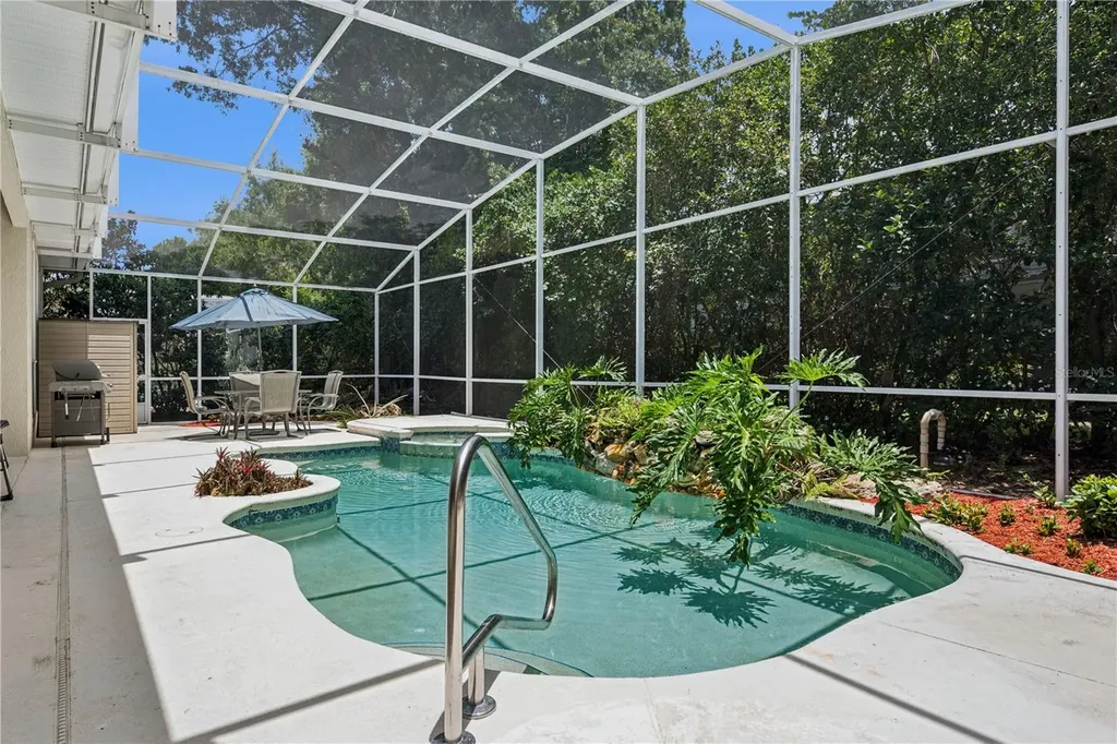 10027 Crystalline Court Orlando FL 32836