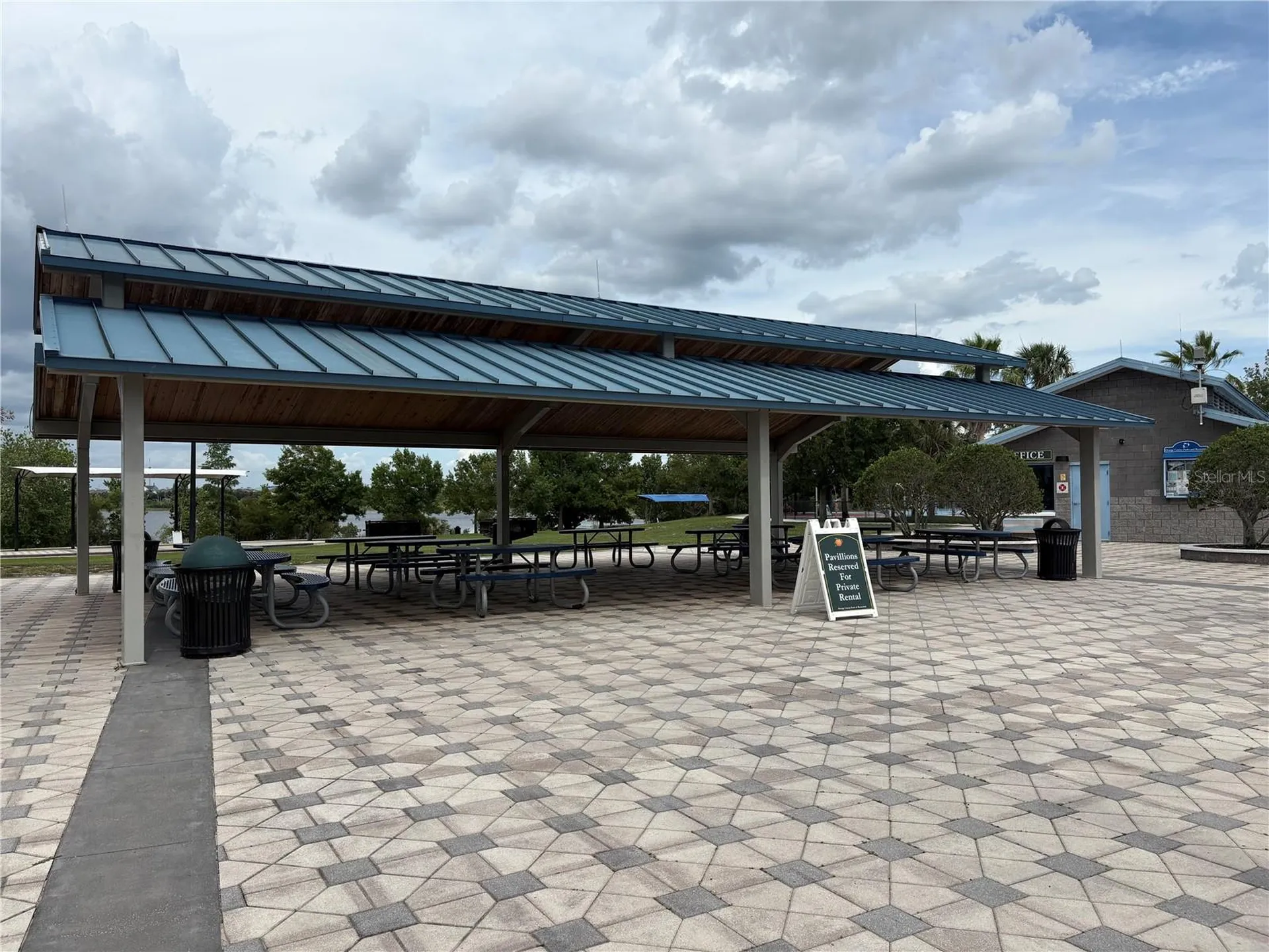 10027 Crystalline Court Orlando FL 32836