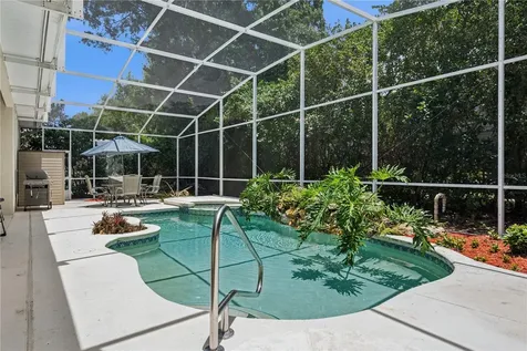 10027 Crystalline Court Orlando FL 32836