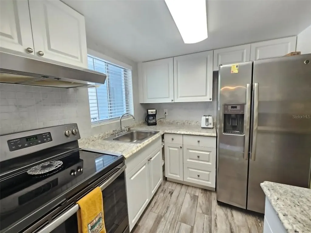 2028 Canal Drive Bradenton FL 34207
