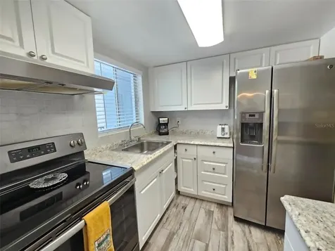 2028 Canal Drive Bradenton FL 34207