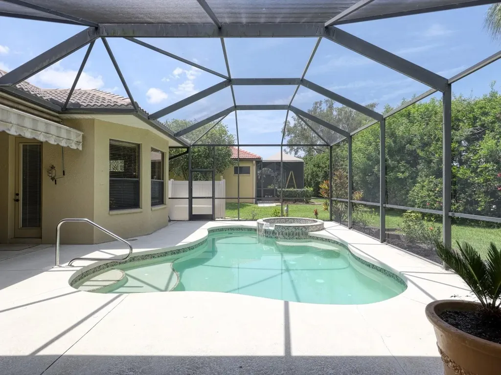 4688 Tuscana Drive Sarasota FL 34241