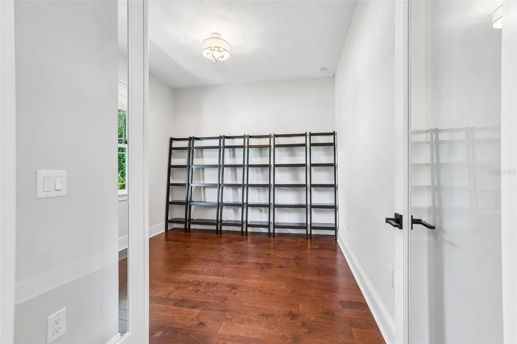 3627 E Clark Circle Tampa FL 33629