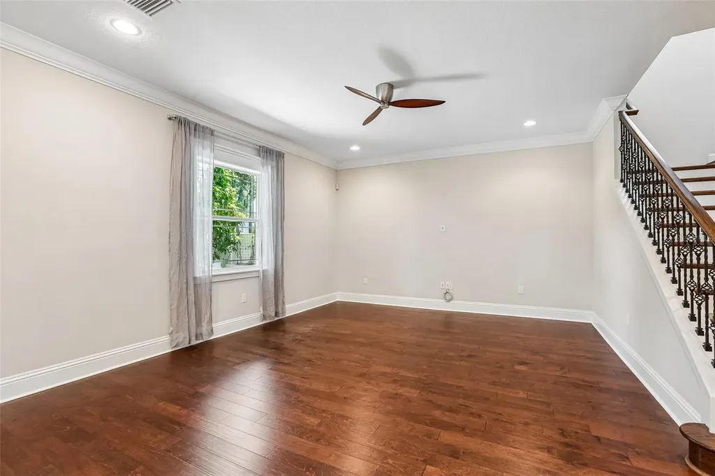 3627 E Clark Circle Tampa FL 33629