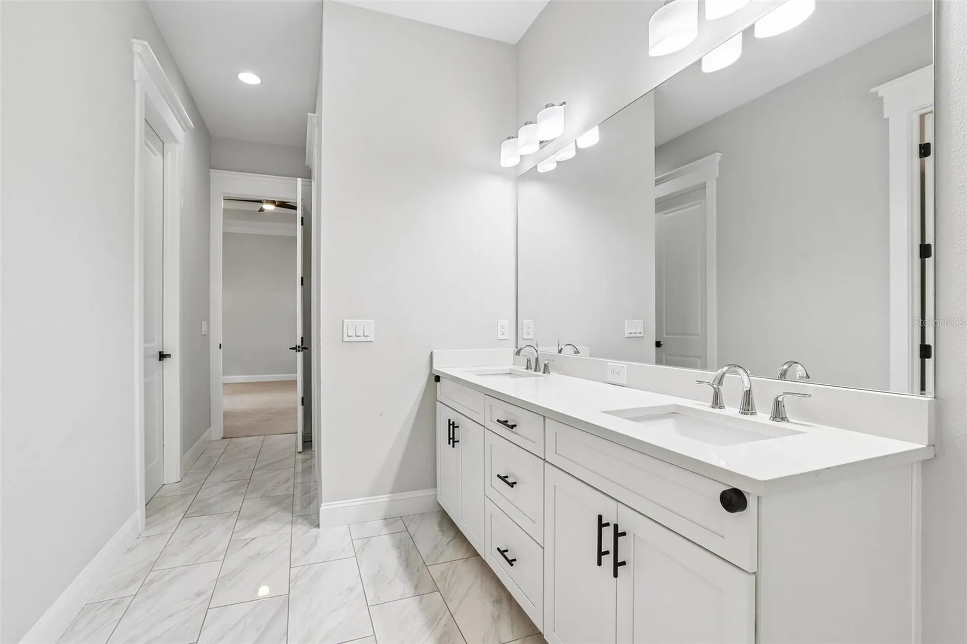 3627 E Clark Circle Tampa FL 33629