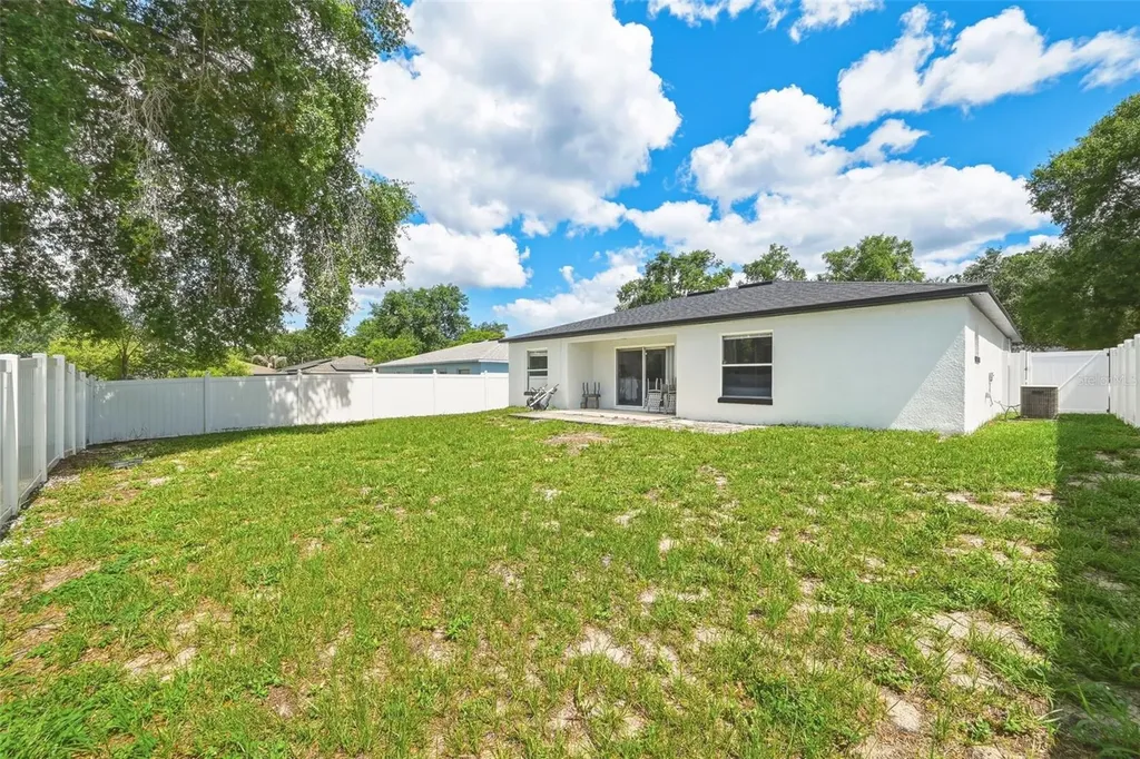143 Laurel Ridge Avenue Ocoee FL 34761