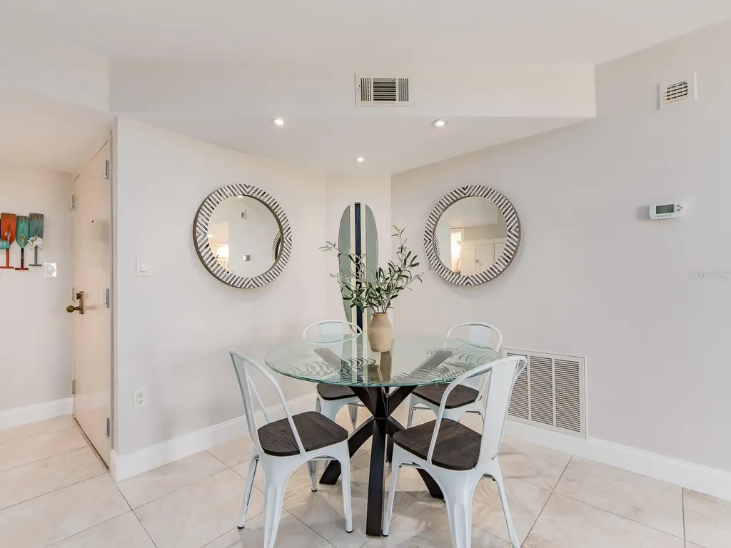 690 Island Way Clearwater Beach FL 33767