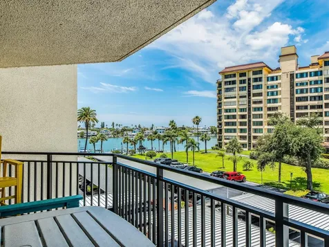 690 Island Way Clearwater Beach FL 33767
